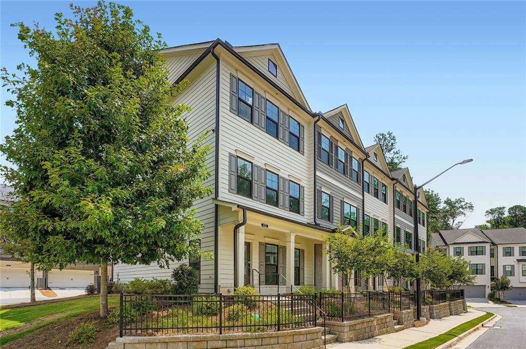 422 Stovall Place