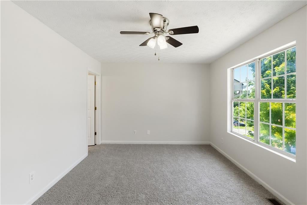 1318 Revelstoke Cove