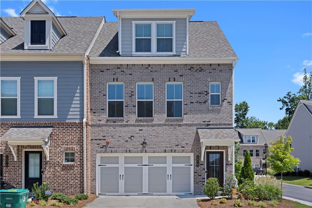 Brookside Lake Manor - Residential Lease