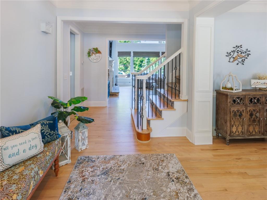 10635 Sugar Crest Avenue, Johns Creek, Georgia image 7