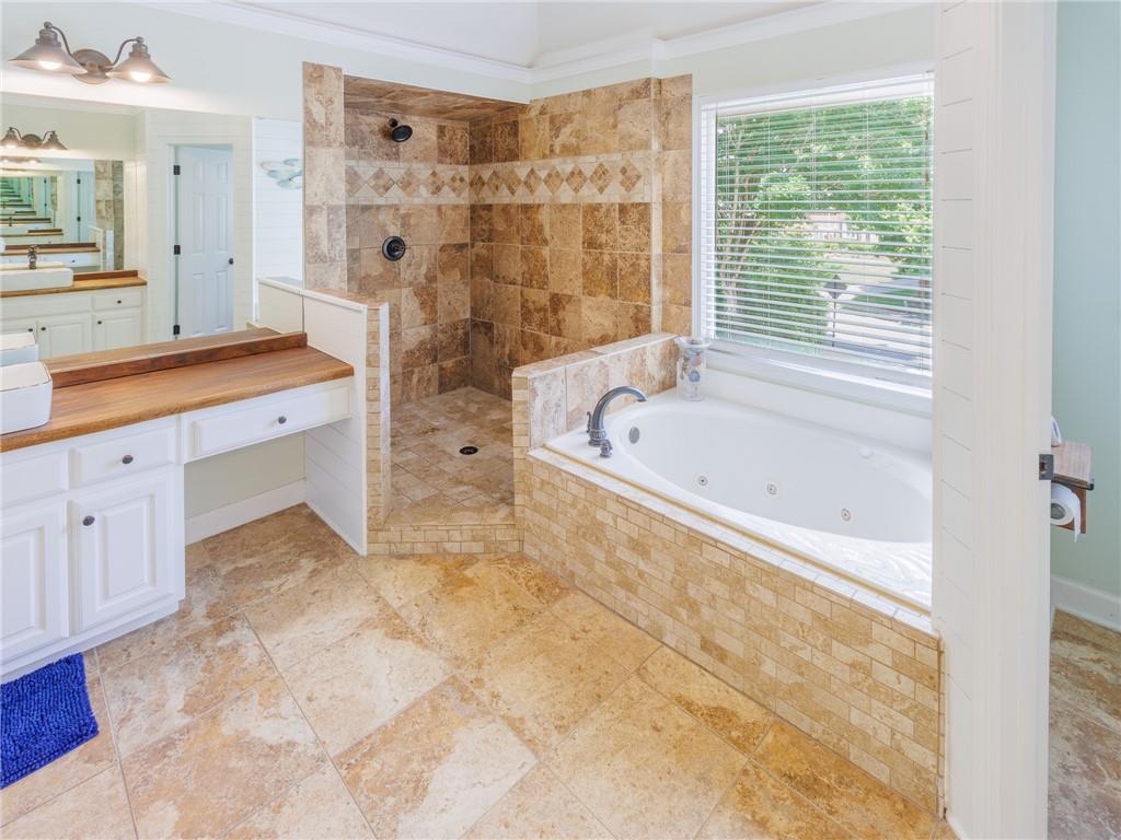 10635 Sugar Crest Avenue, Johns Creek, Georgia image 32