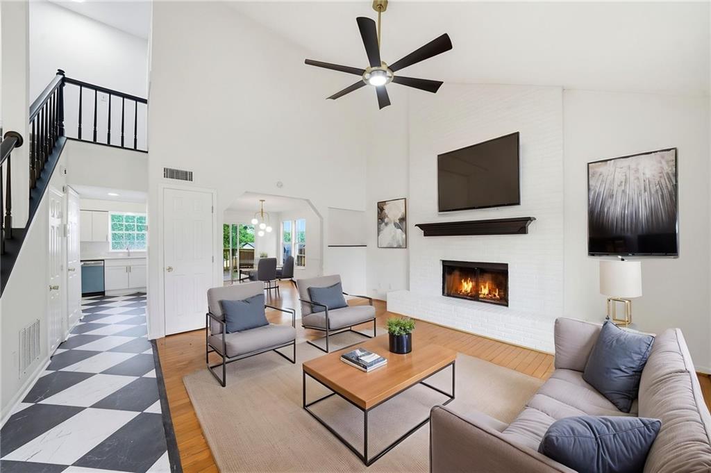 1028 Pepperwood Trail