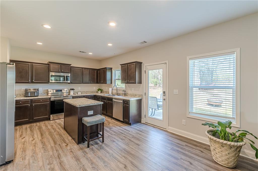 123 Mulberry Drive