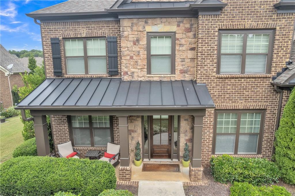 4050 Martel Drive