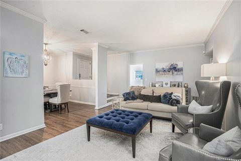 5245 Chemin De Vie Atlanta GA 30342