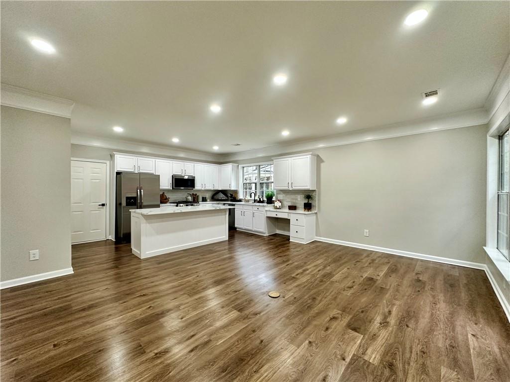 608 Chickory Court, Woodstock, Georgia image 10