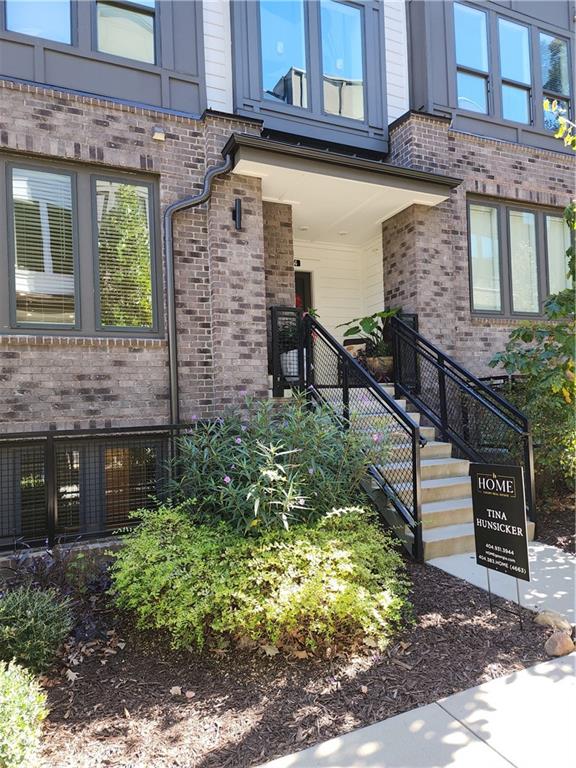 403 Pratt Drive SE 1003