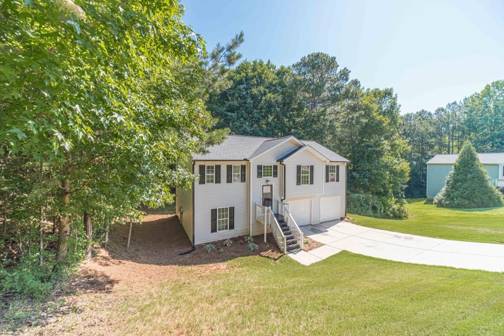 1825 River Run Road