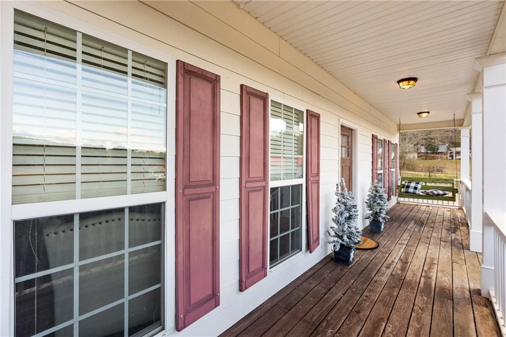 651 Taylorsville Macedonia Road SW