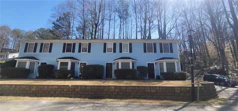 Multifamily For Rent - 1570 Oakpointe Drive<br/> Marietta, GA 30008