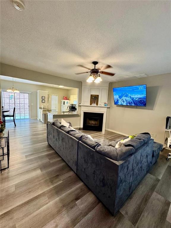 4093 Howell Park Road