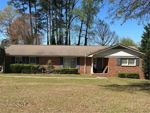 Homes For Sale - 2701 Bethesda Court<br/> Lawrenceville, GA 30044