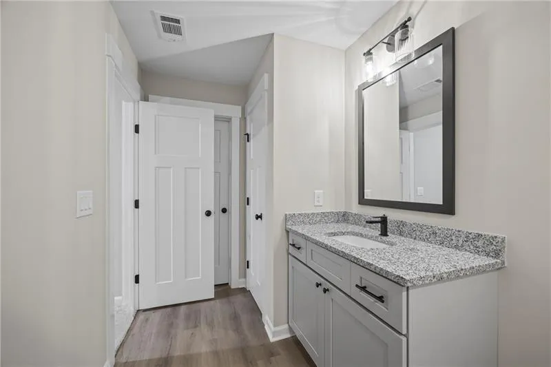 Toccoa, Georgia 30577, United States, 3 Bedrooms Bedrooms, ,3 BathroomsBathrooms,Residential,Active,175959