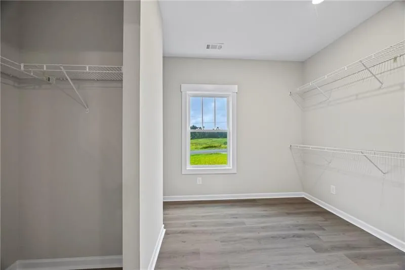 Toccoa, Georgia 30577, United States, 3 Bedrooms Bedrooms, ,3 BathroomsBathrooms,Residential,Active,175959