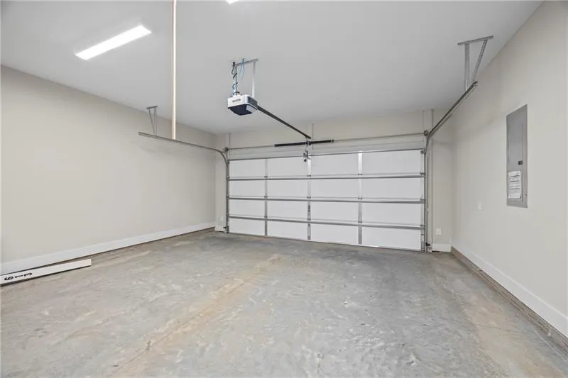 Toccoa, Georgia 30577, United States, 3 Bedrooms Bedrooms, ,3 BathroomsBathrooms,Residential,Active,175959