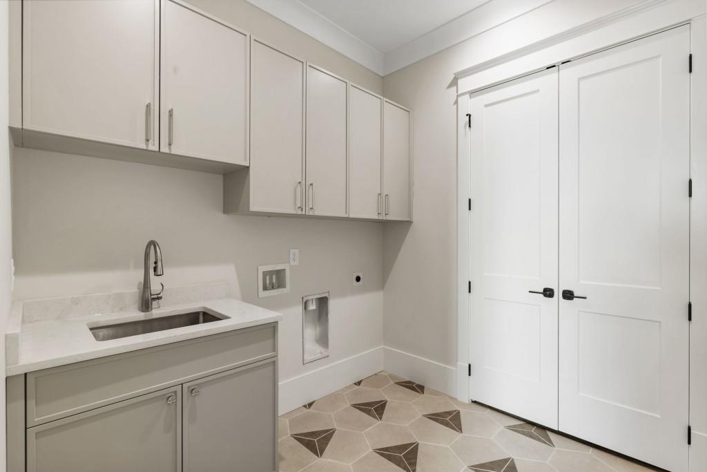 Downtown Alpharetta - Residential