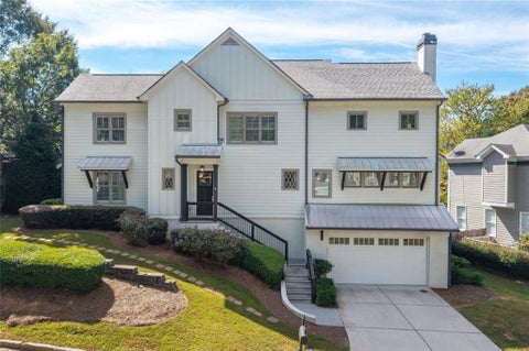 Photo of 3262 Lynwood Drive NE, Brookhaven, GA 30319 (MLS # 7851556)