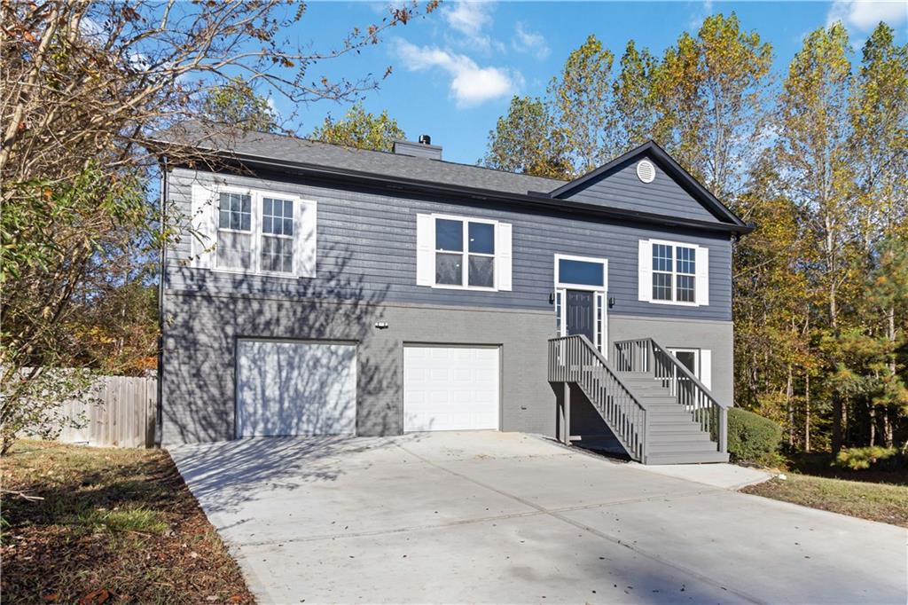 2490 Riverwood Spring