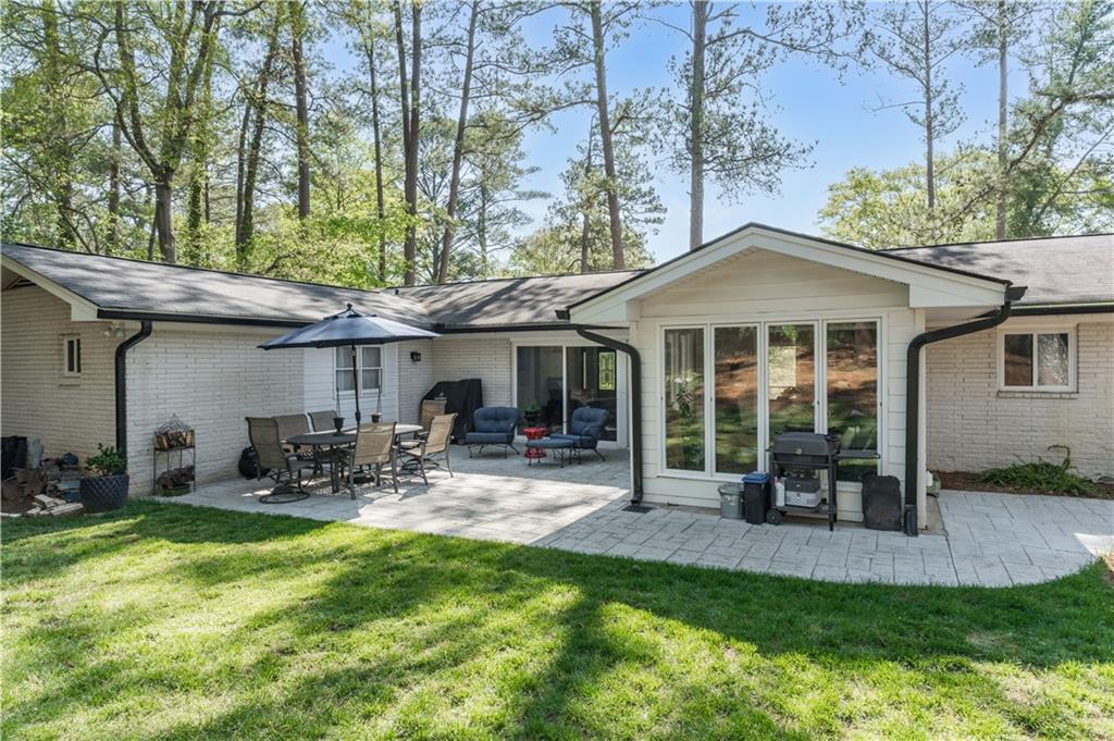 2590 Hawthorne Place, Atlanta, Georgia image 15