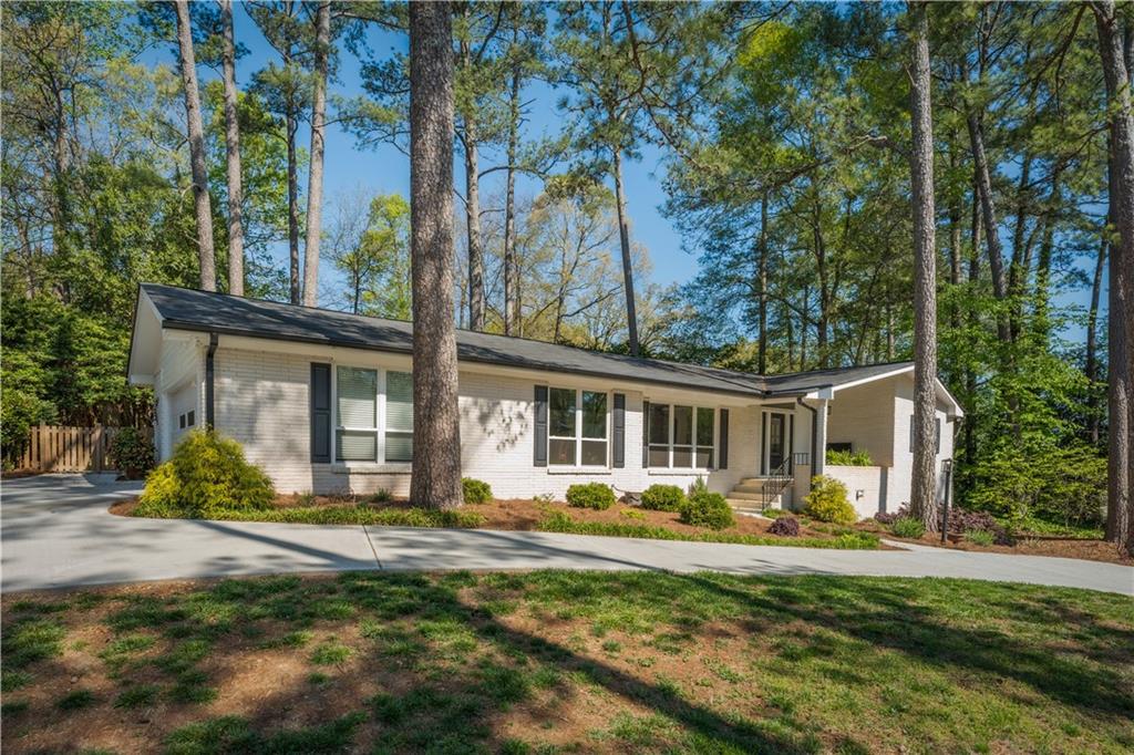 2590 Hawthorne Place, Atlanta, Georgia image 1