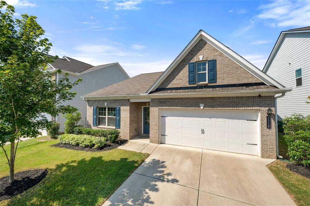 5318 Burrus Lane