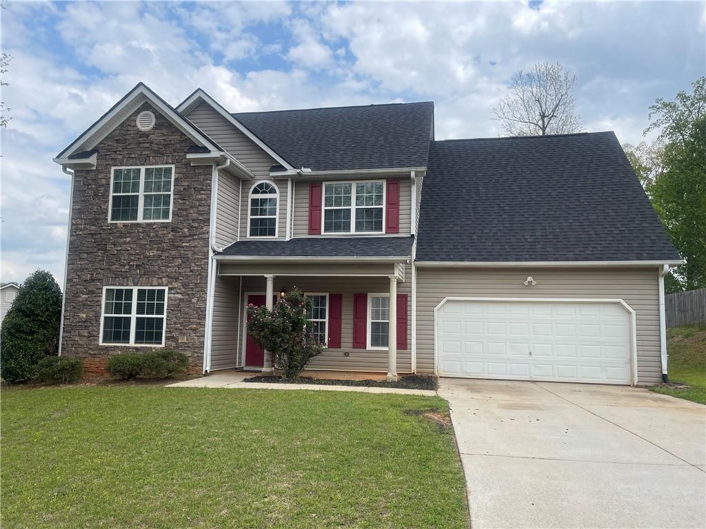 CREEKVIEW@ANNEEWAKEE TRAILS - Residential