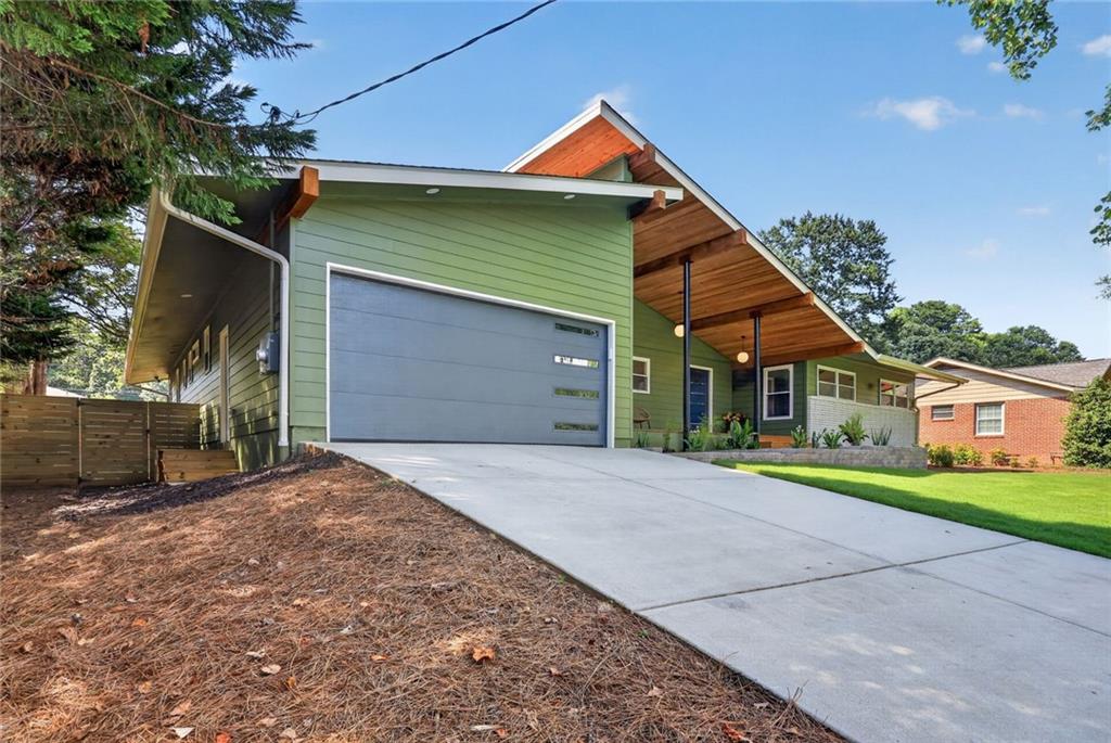 3814 LEANDER Court