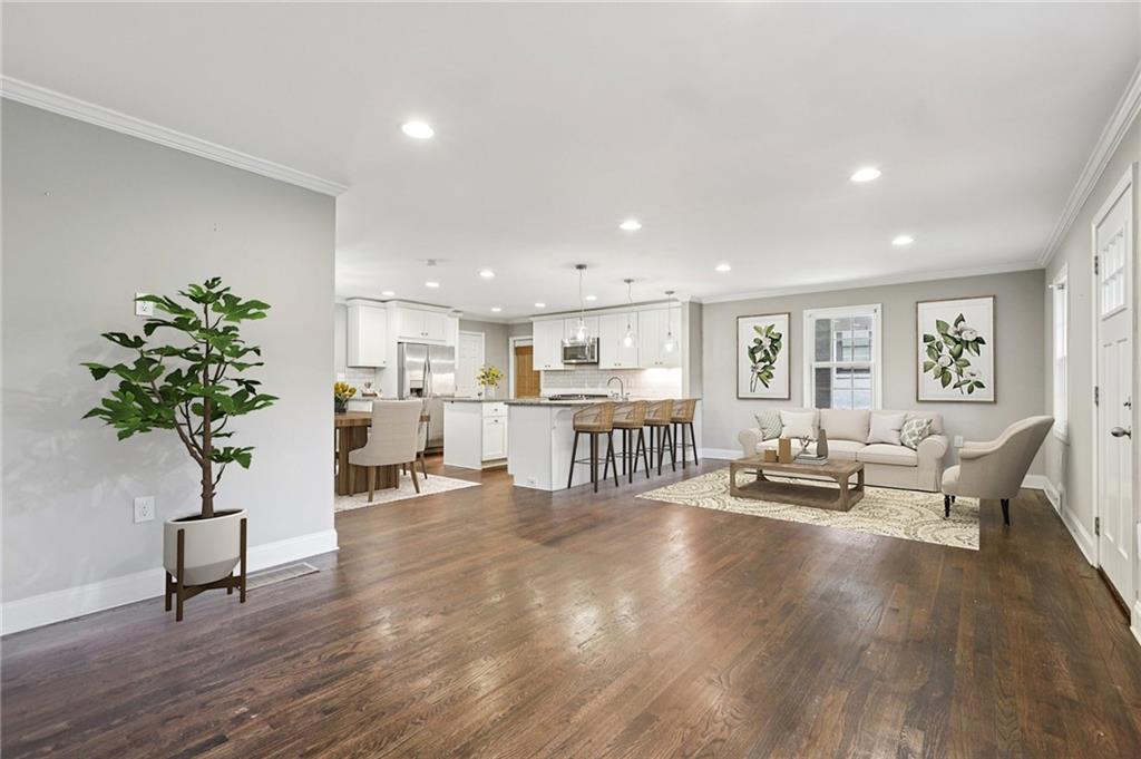 2445 Woodridge Drive