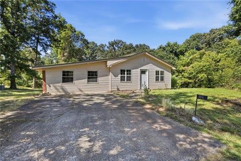 Homes For Sale - 106 Goss Road<br/> Clarkesville, GA 30523