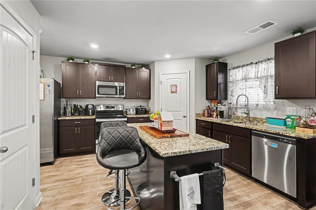 424 Toronto Circle