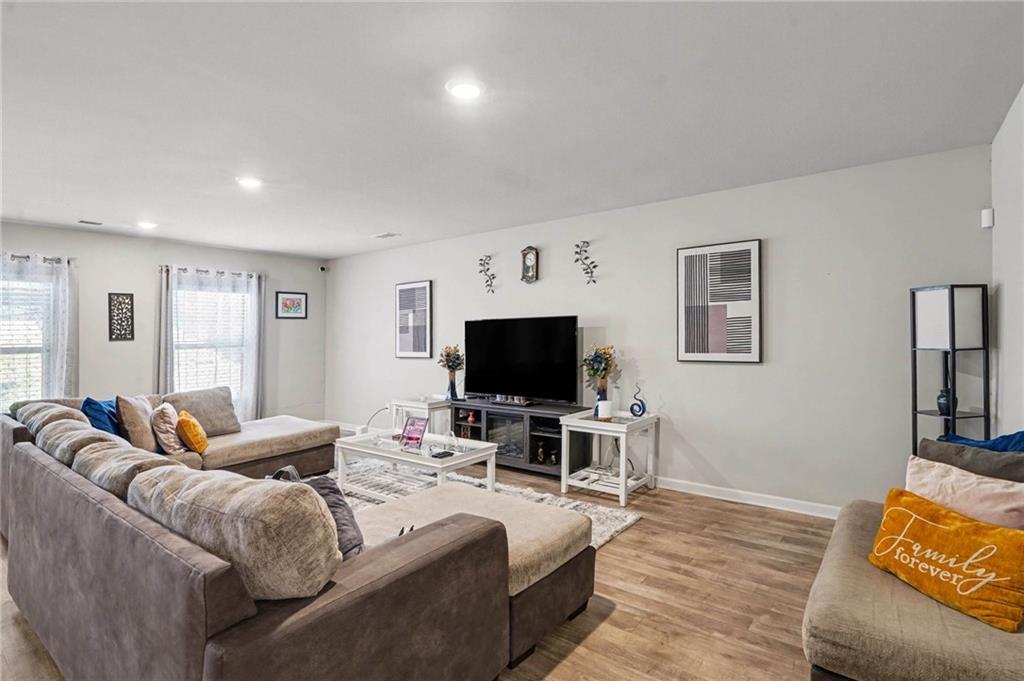 424 Toronto Circle