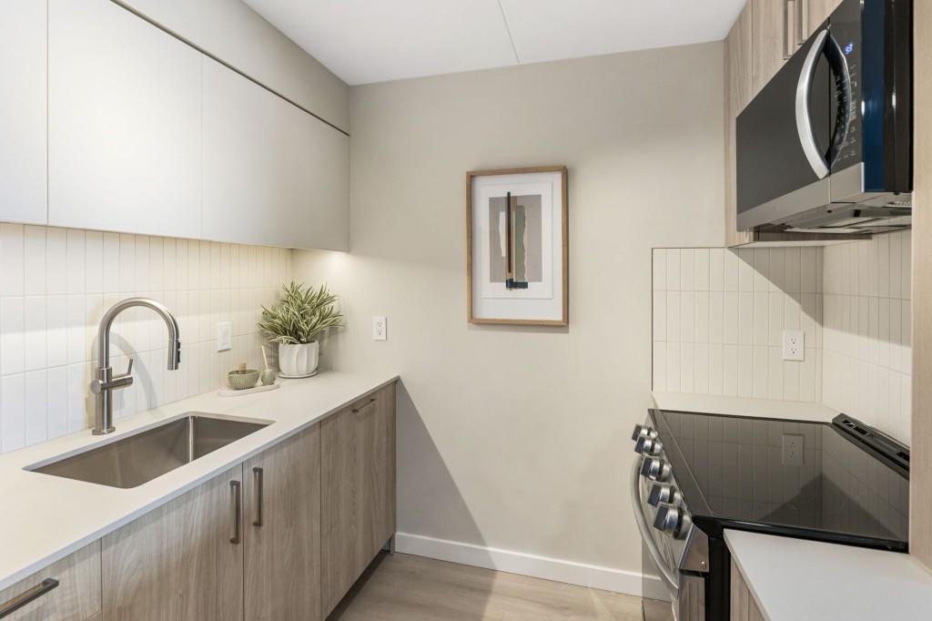 2460 Peachtree Road NE 1105