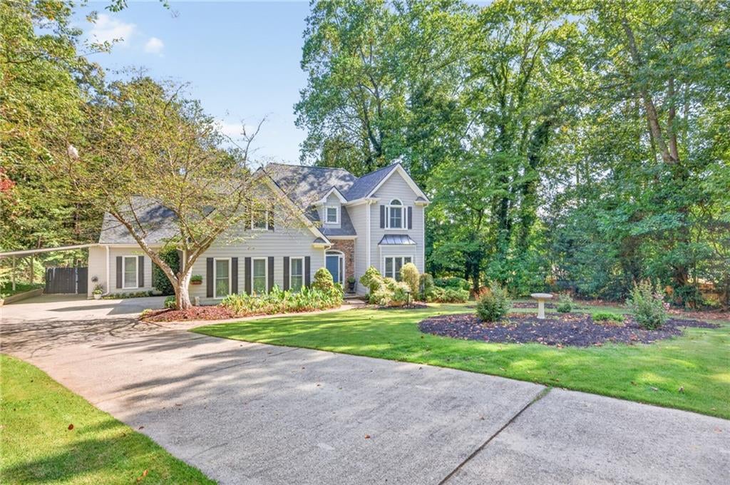 3520 Habersham Club Drive