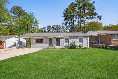 Photo of 2649 Santa Barbara Drive NW, Atlanta, GA 30318 (MLS # 7745478)