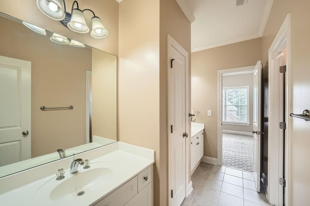 Ellington - Residential