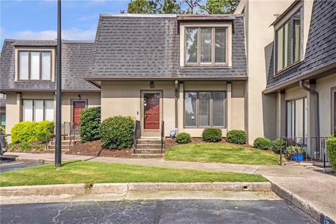 17 Ivy Gates NE Atlanta GA 30342