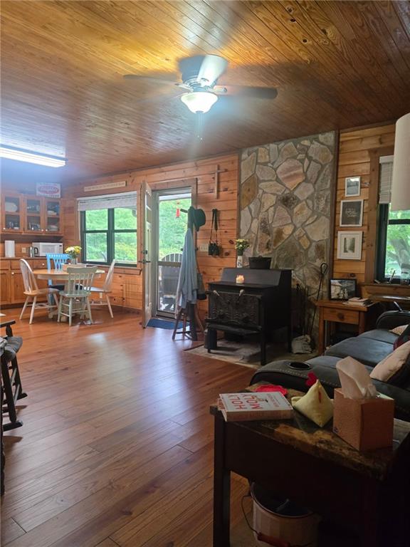 1151 Twin Mountain Lake Circle
