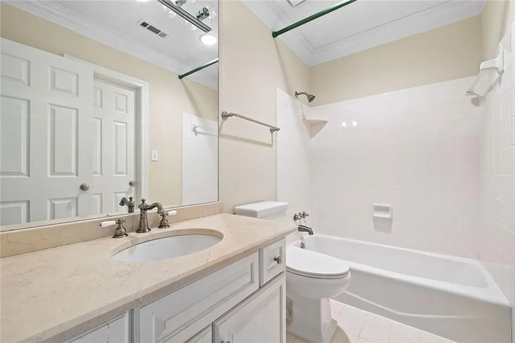 Sandy Springs, Georgia 30350, United States, 4 Bedrooms Bedrooms, ,6 BathroomsBathrooms,Residential,Pending,138249