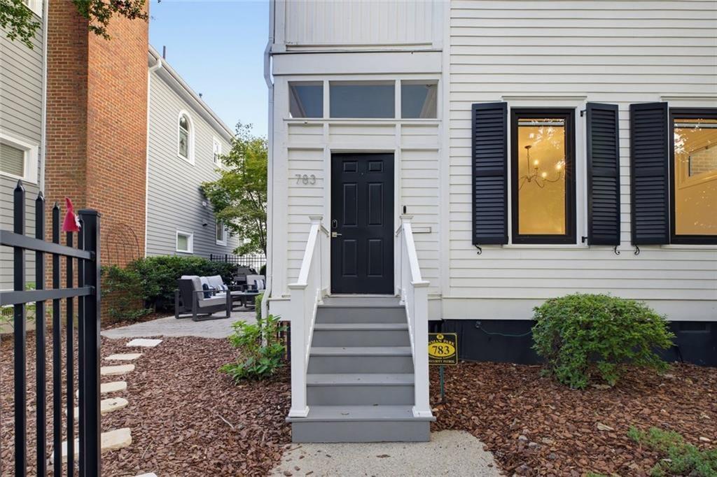 783 Edgewood Avenue NE