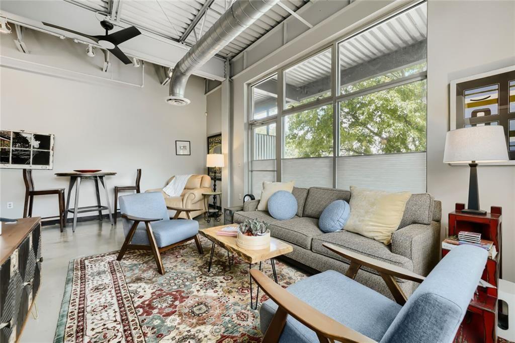 5200 Peachtree Road 3208