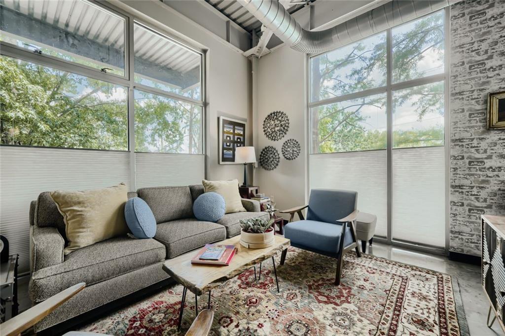 5200 Peachtree Road 3208