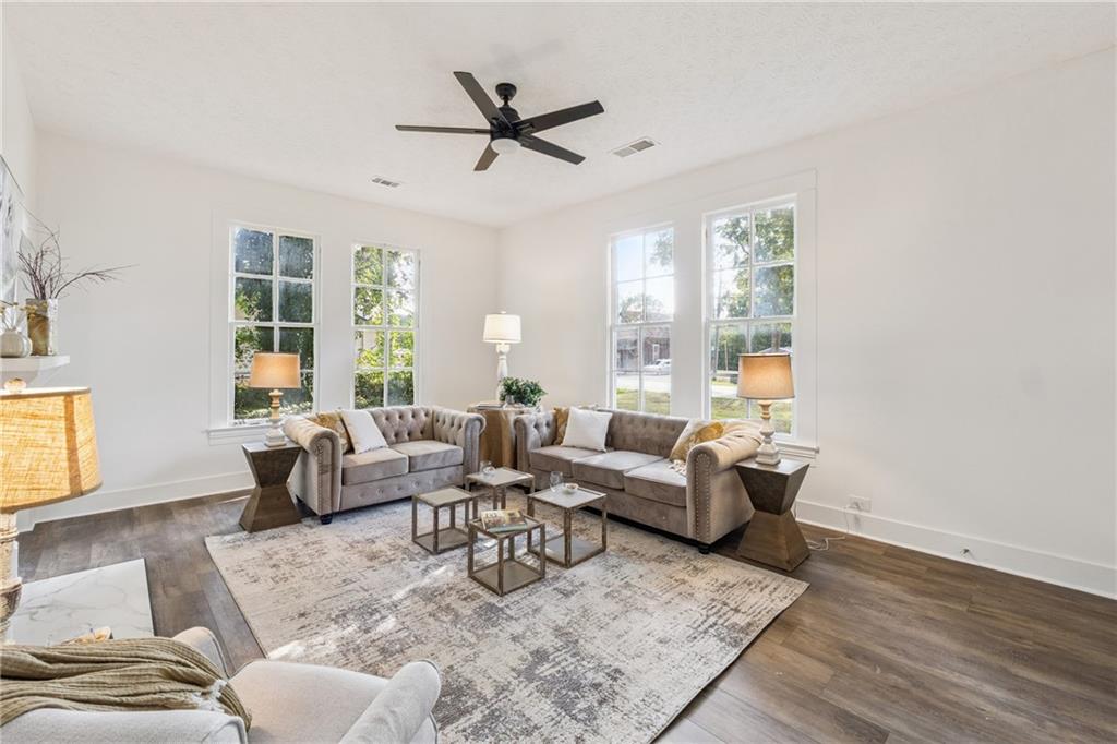 1820 Cassville Road NW