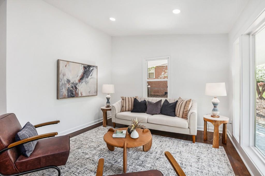 Pine Burr Estates - Residential