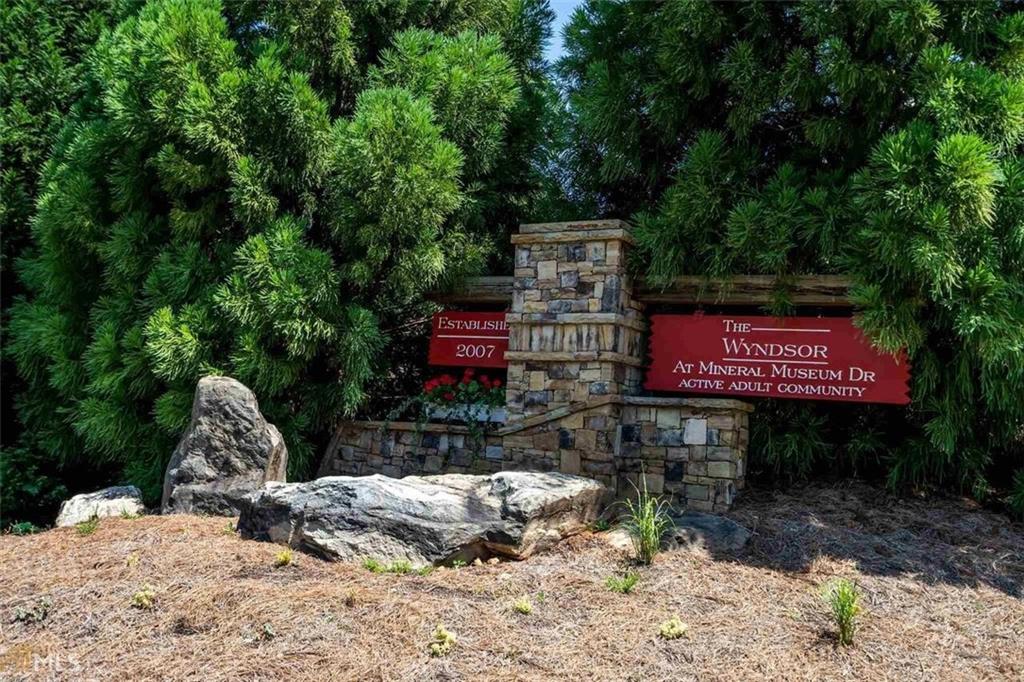 Wyndsor At Mineral Museum Drive - Residential