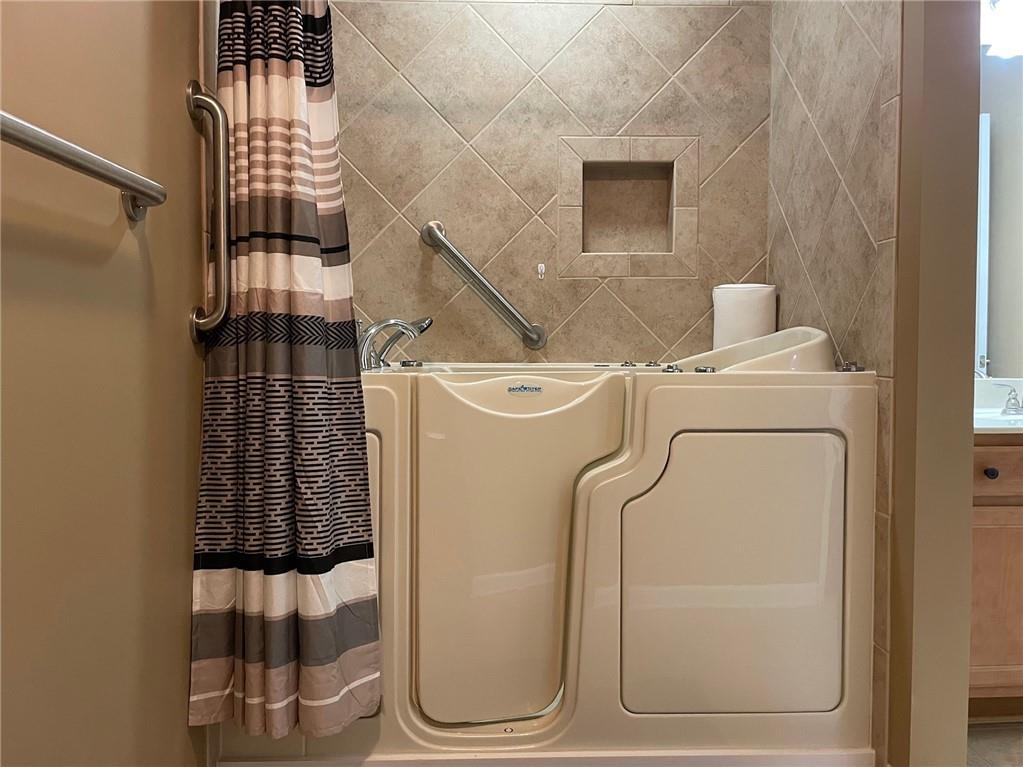 Wyndsor At Mineral Museum Drive - Residential