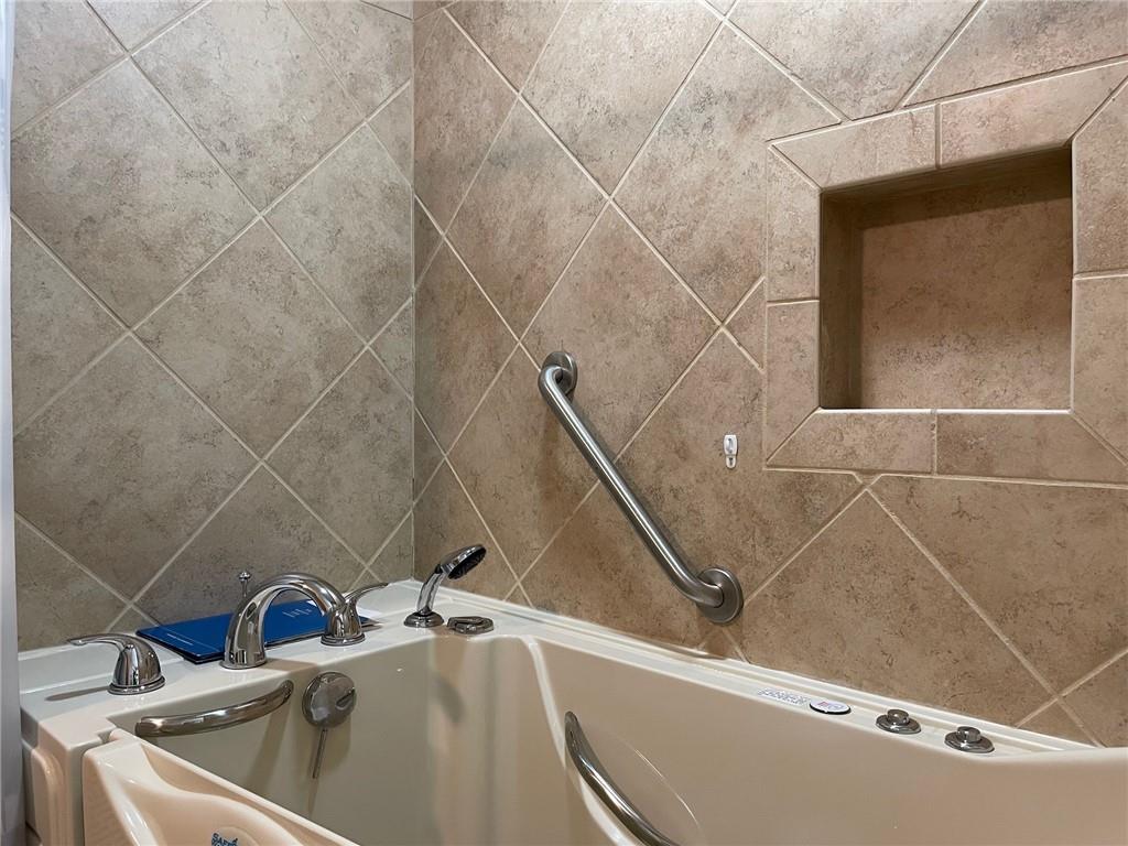 Wyndsor At Mineral Museum Drive - Residential