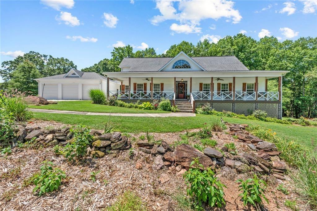 Photo of 195 Sims Farm Way Way, Maysville, GA 30558 (MLS # 7841165)