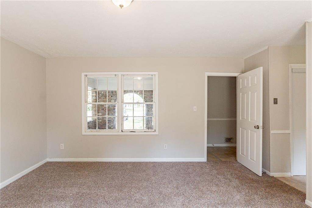 2877 Kensington Way, Rex, Georgia image 9