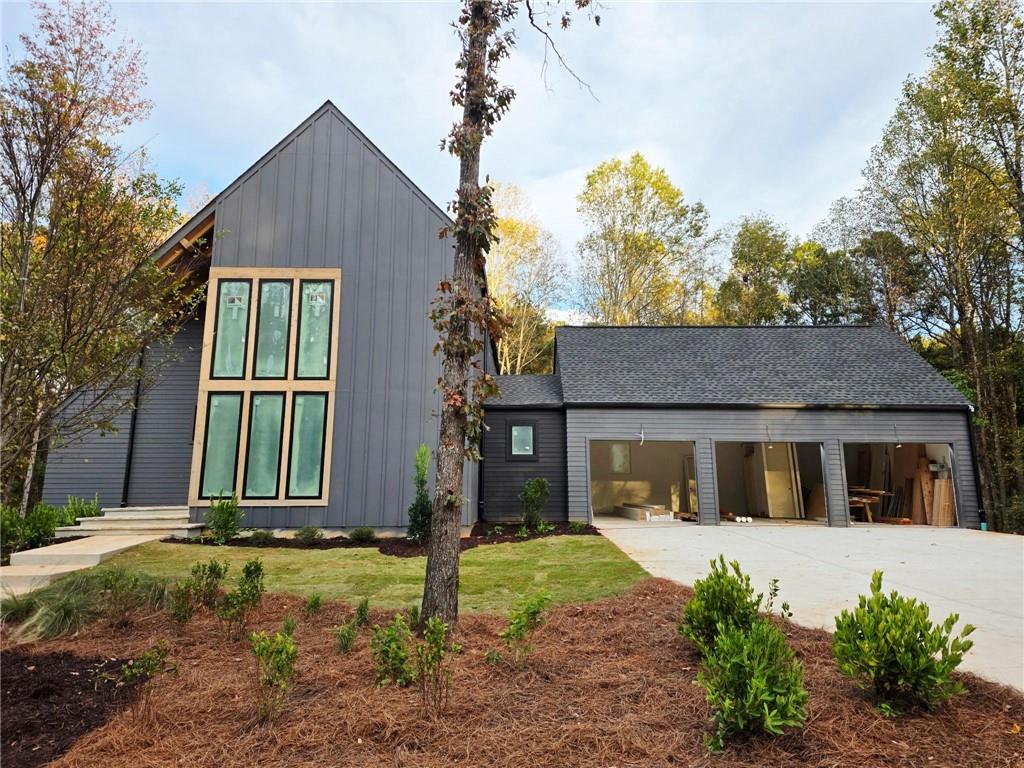 140 Cedarwood Lane