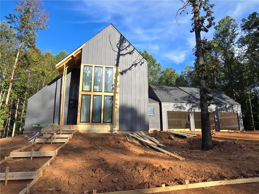 140 Cedarwood Lane